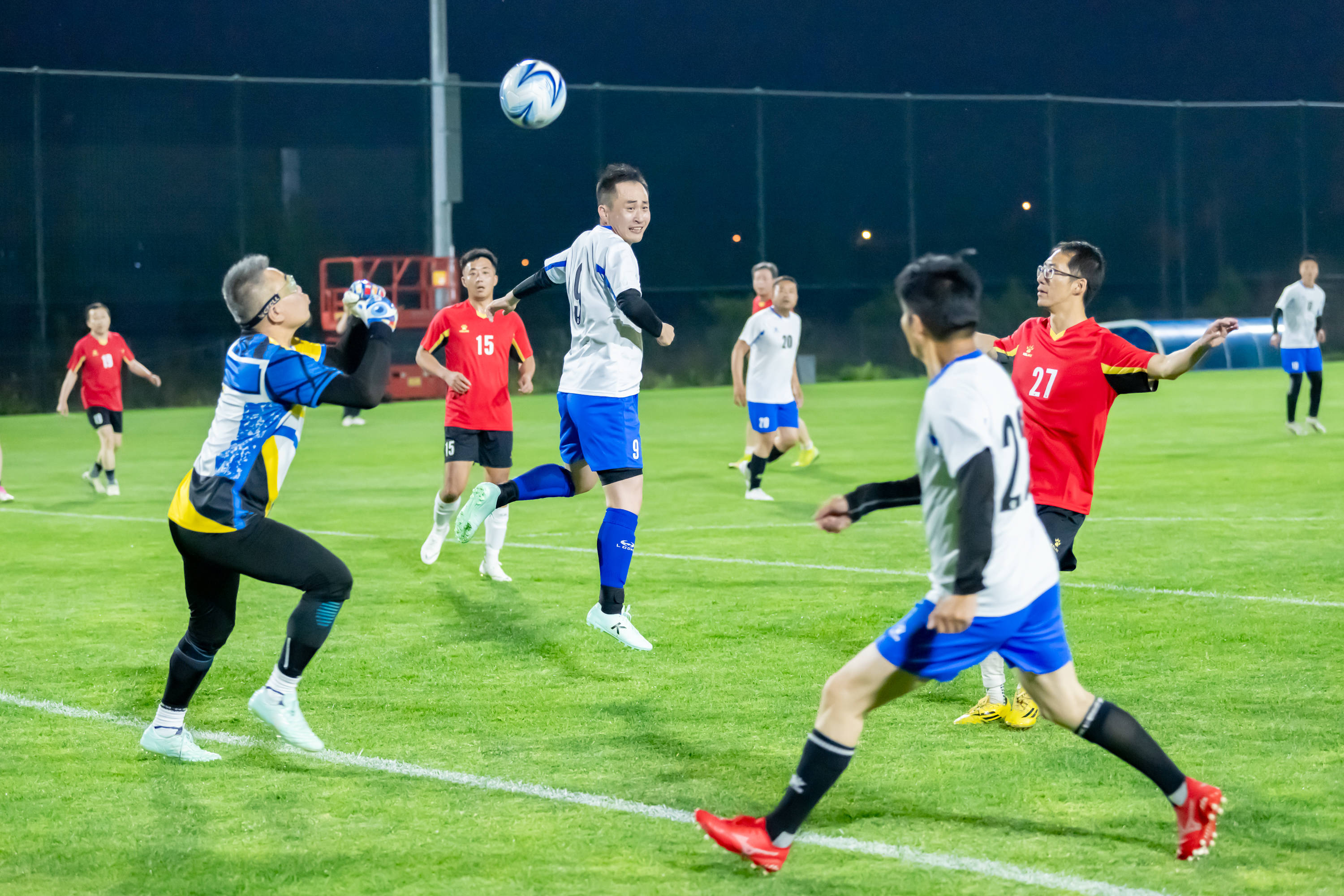 好地提升自 好地提升自