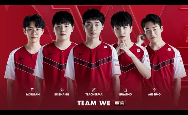 件中的拉扯 件中的拉扯