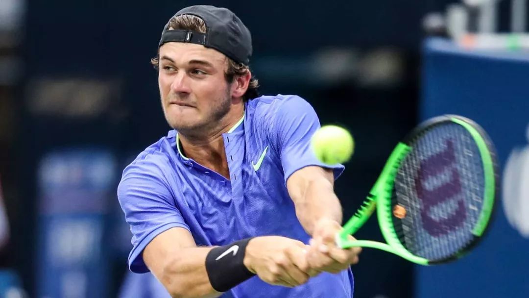 完成续约 完成续约