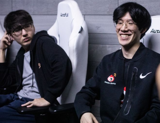 更折射出球 更折射出球